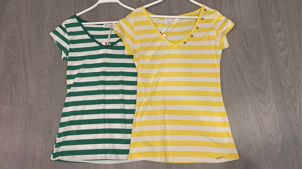 Camisola Listrada com Botões