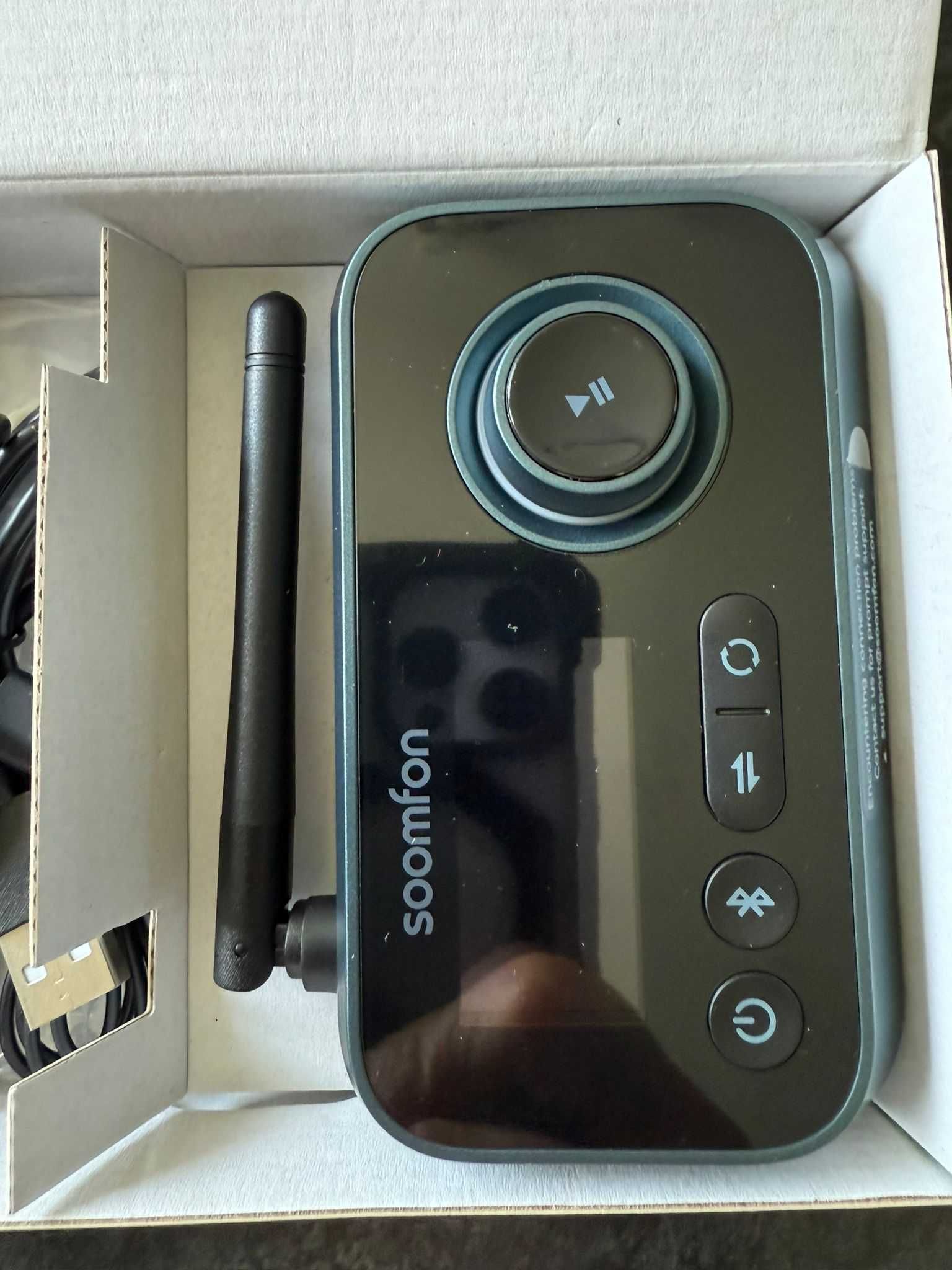 Adapter Bluetooth BT-17 Nadajnik-odbiornik Bluetooth 5.0 SOOMFON