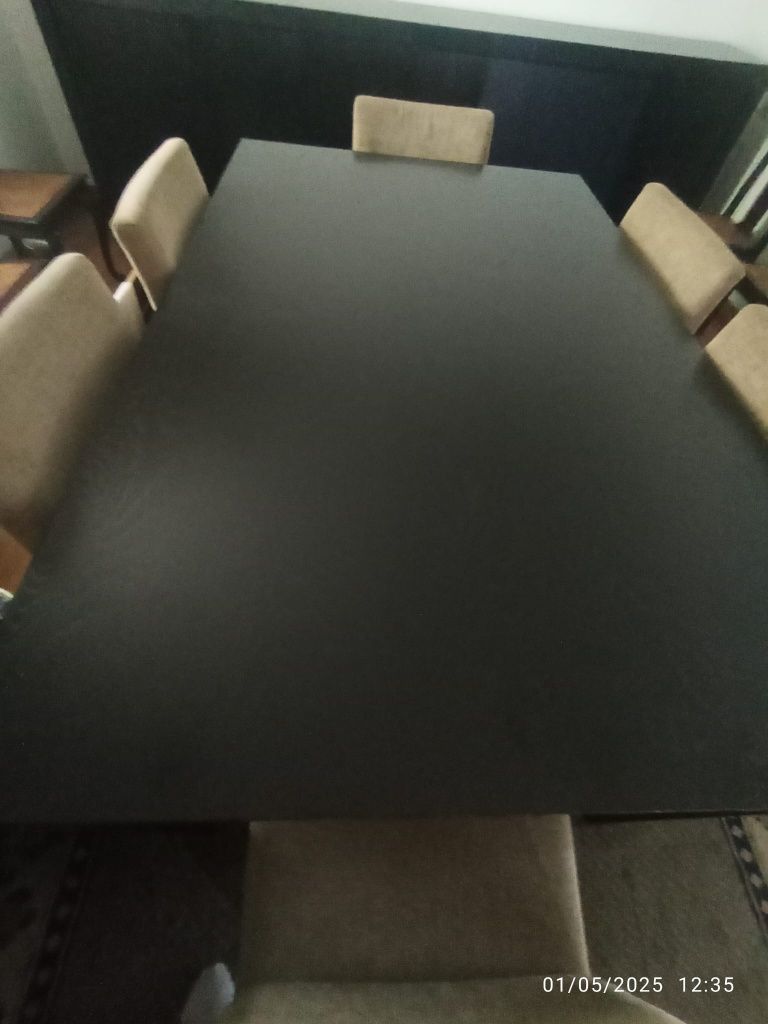 Mesa de sala de jantar