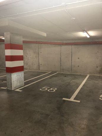 Miejsce Parkingowe