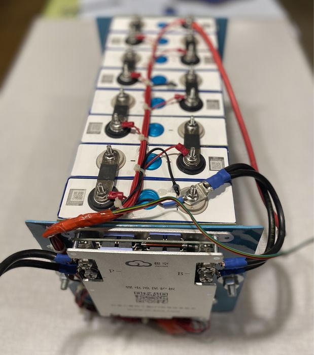 Акумулятор LifePo4 24V 2500w EVE105Ah смарт BMS JK 200Ah