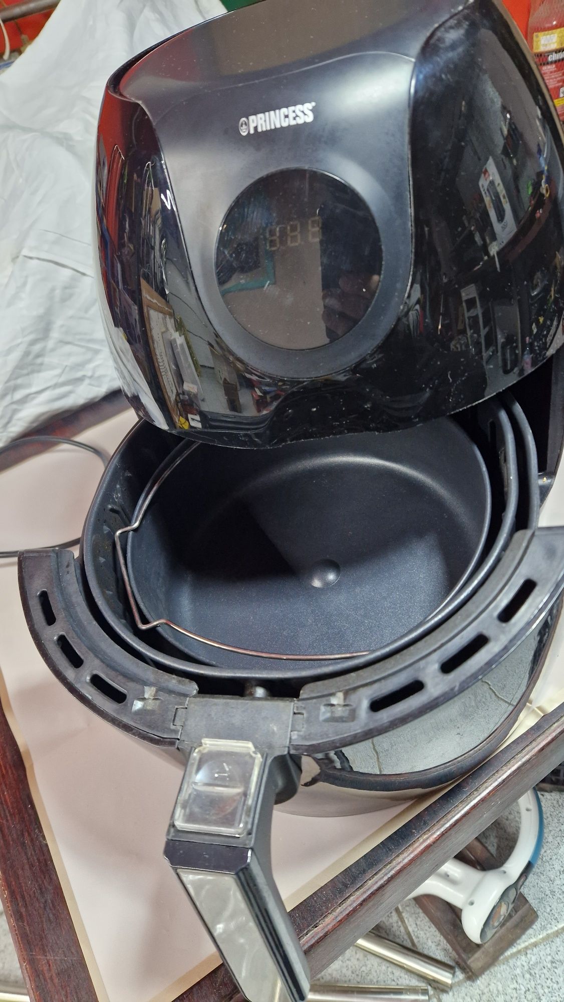 Frytkownica beztłuszczowa PRINCESS XXL 5.2L kod W03