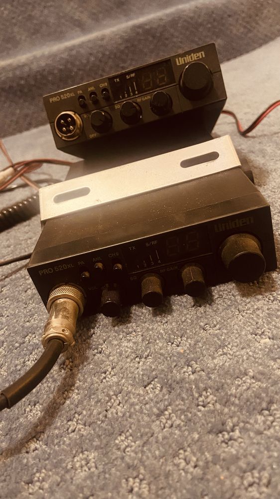 CB RADIO UNIDEN 2 sztuki z anteną