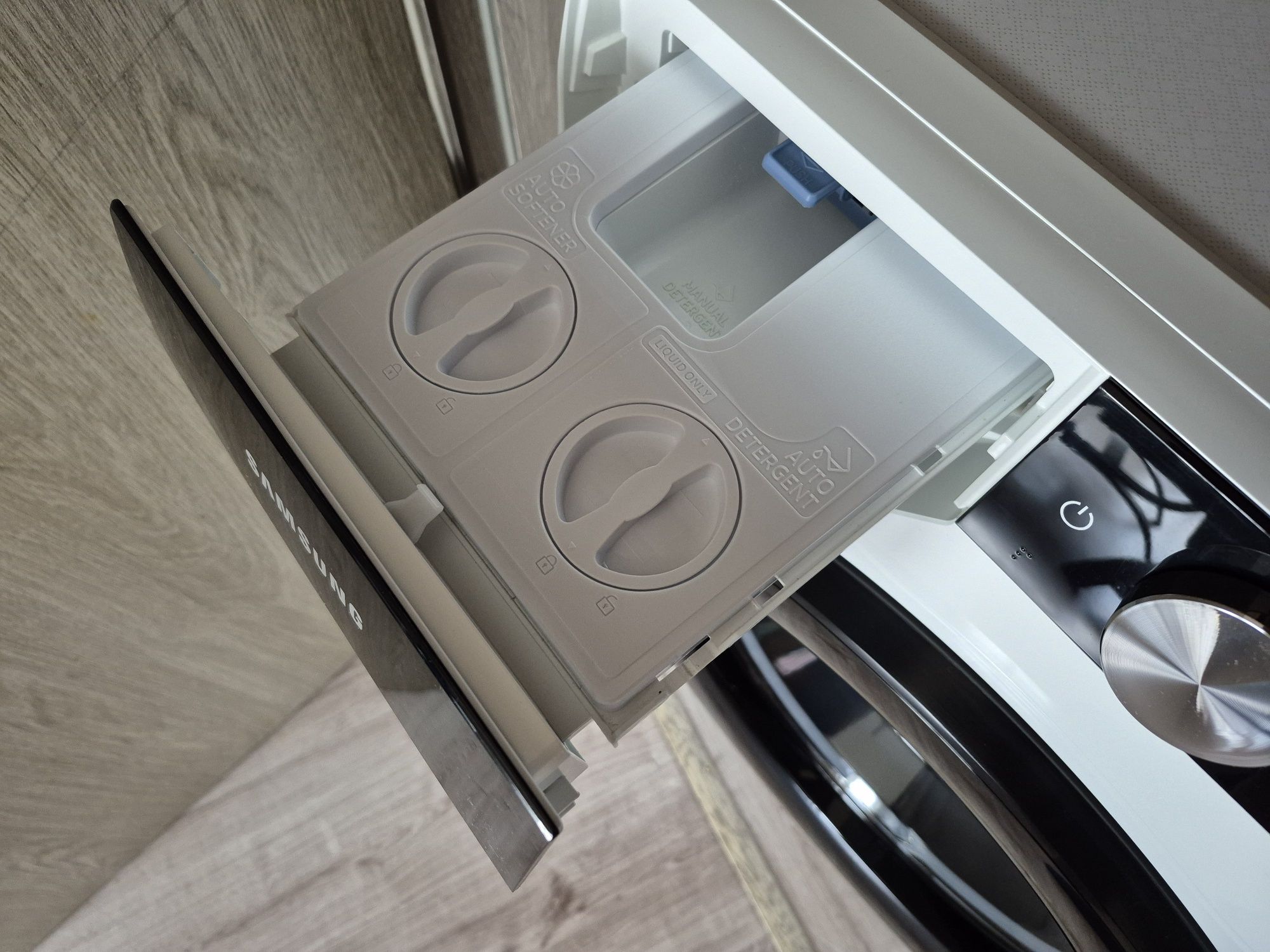 Pralka Samsung z Autodozowaniem EcoBubble AI Energy Control
