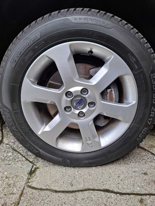 Felgi z oponami VOLVO OE XC70 XC60 17"