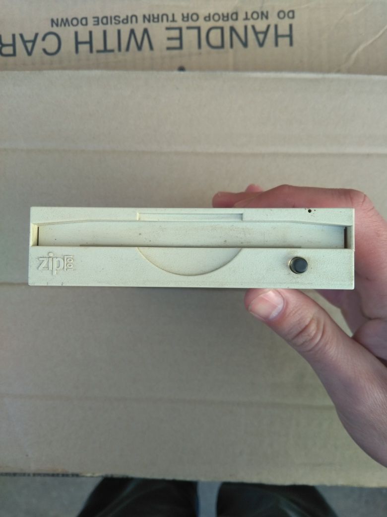 Дисковод Panasonic JU-811T012 для дискет zip 100