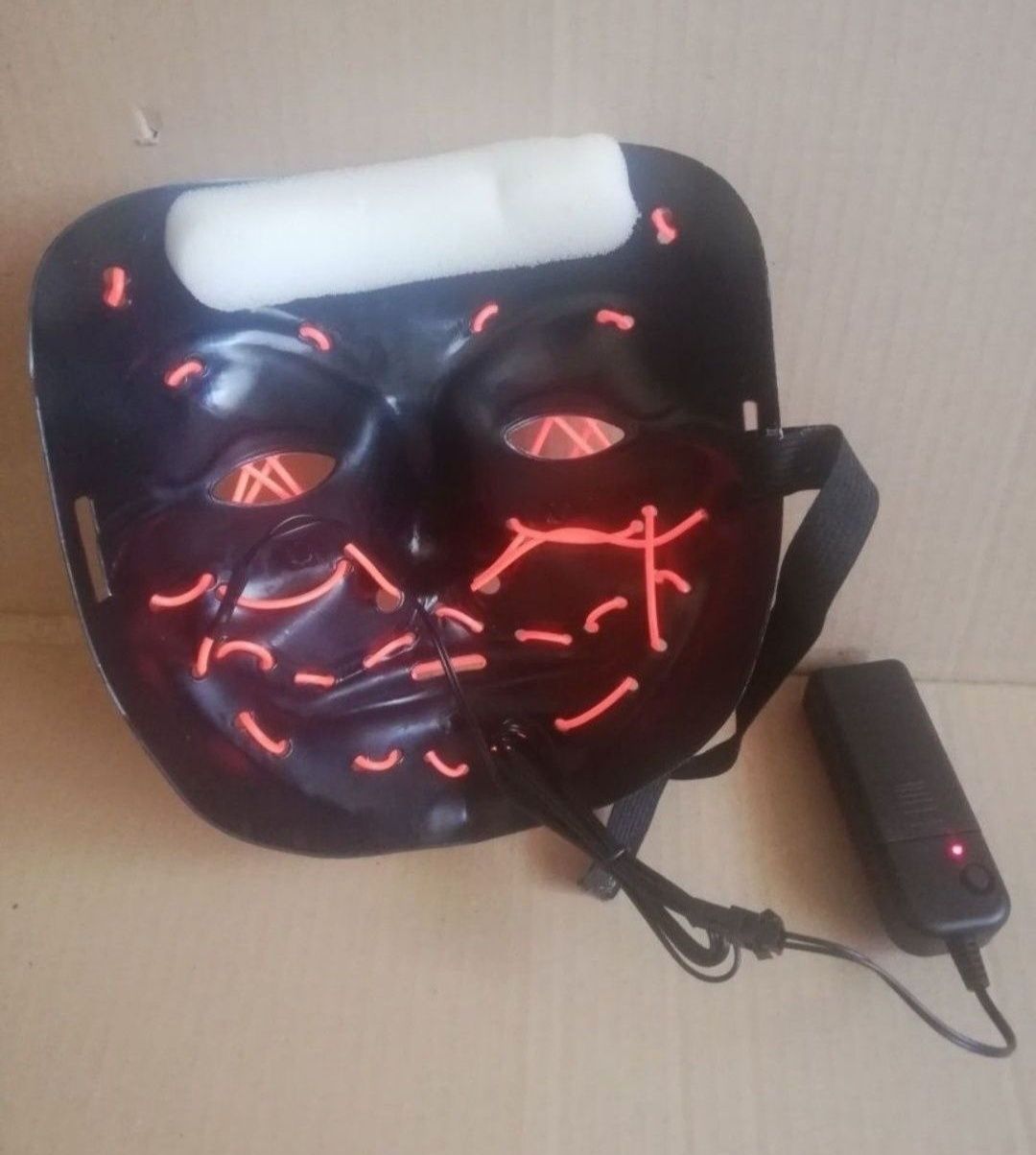 podświetlana maska na twarz halloween na baterie