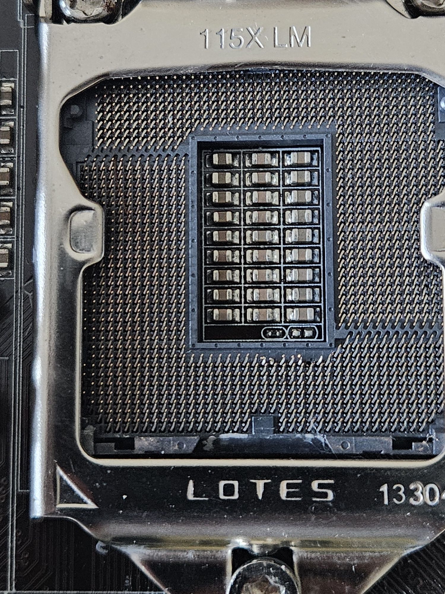 Motherboard ASUS z87a a