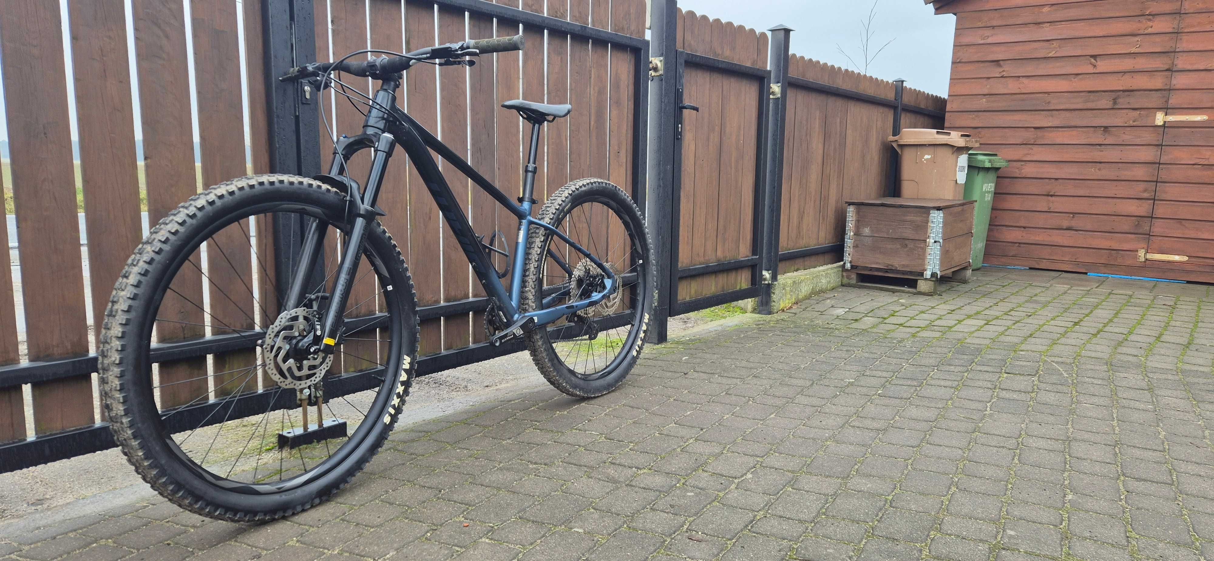 Rower MTB Giant fathom 2 2022 rama S kpl dokumentów HT