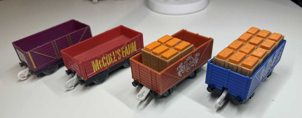 Tomek i Przyjaciele WAGONY TOWAROWE  Trackmaster TOMY/MATTEL