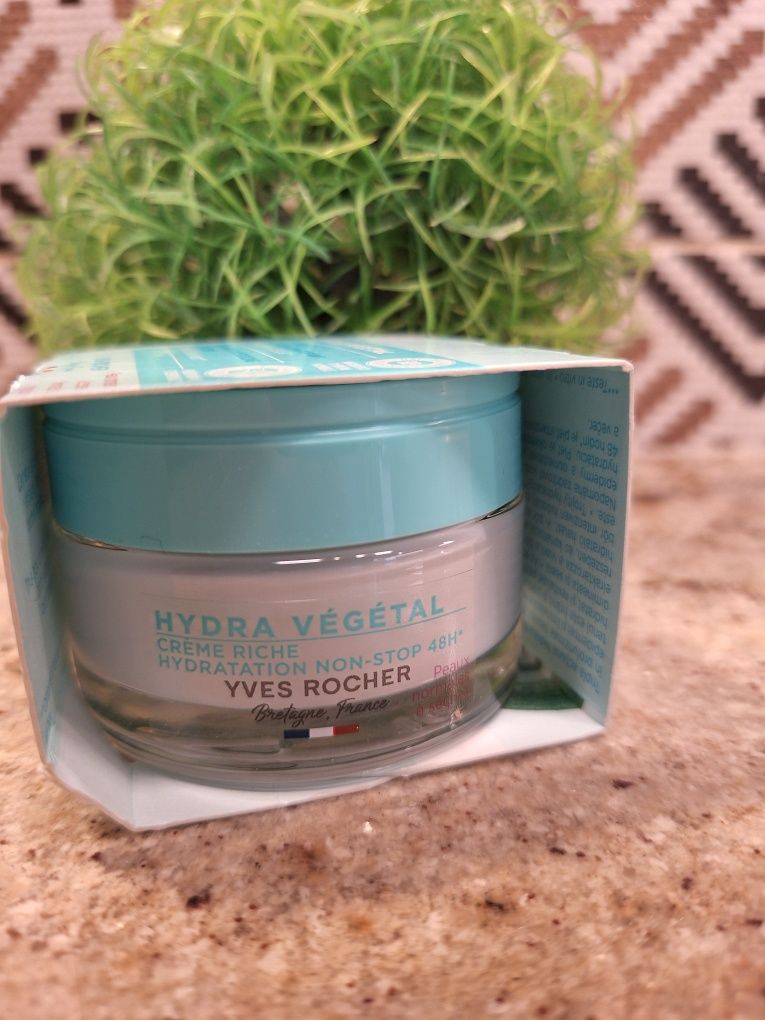 Nawilżający krem do twarzy Hydra Végétal 50ml Yves Rocher Nowy