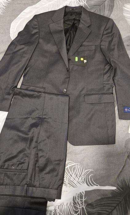 Костюм класичний чоловічий Bruno Bellini