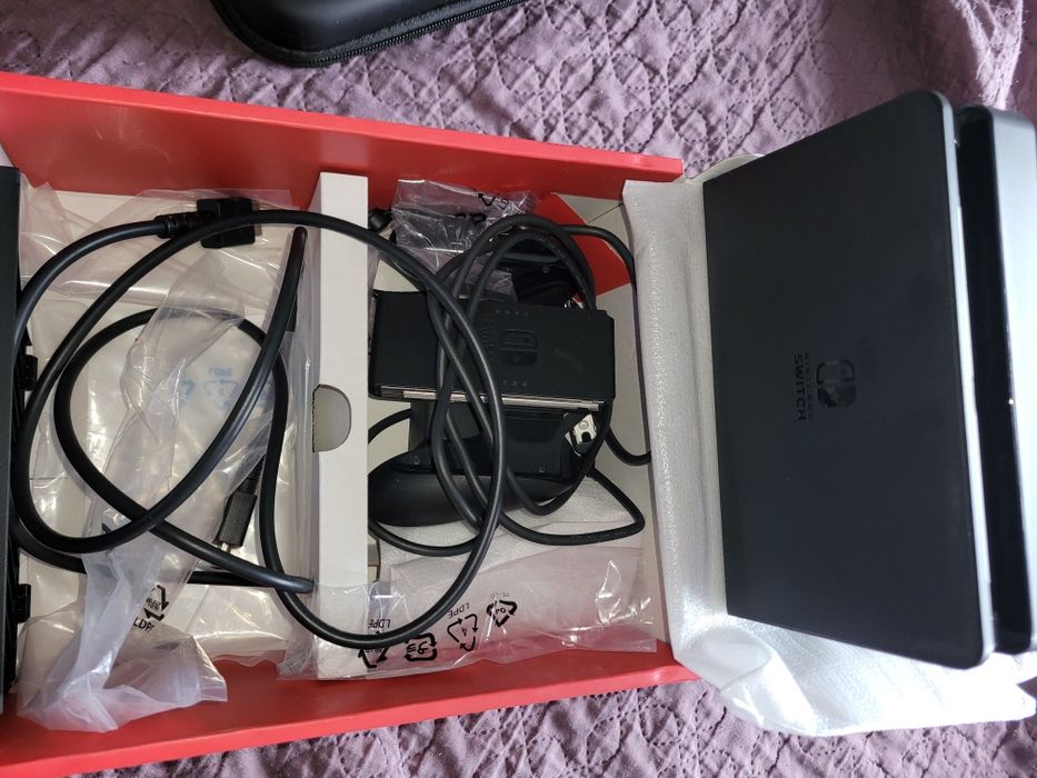 Nintendo switch OLED jak nowe
