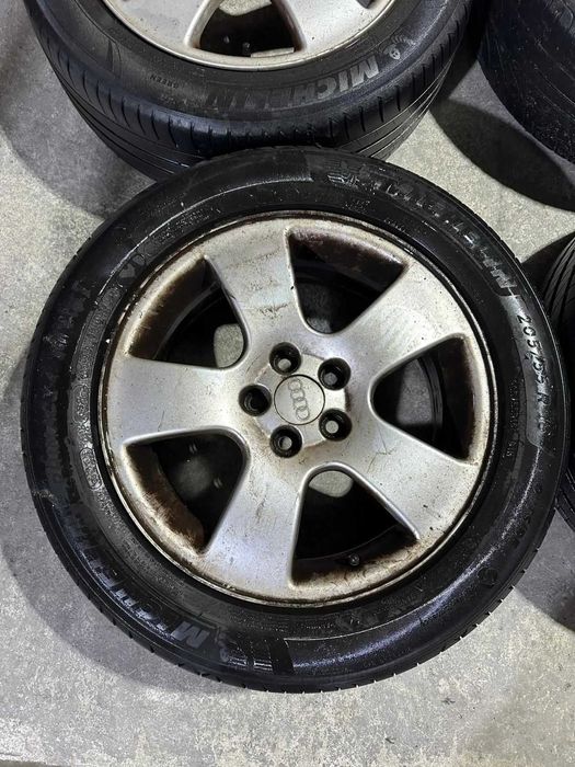 4 jantes com pneus 16 Audi A3 8L originais