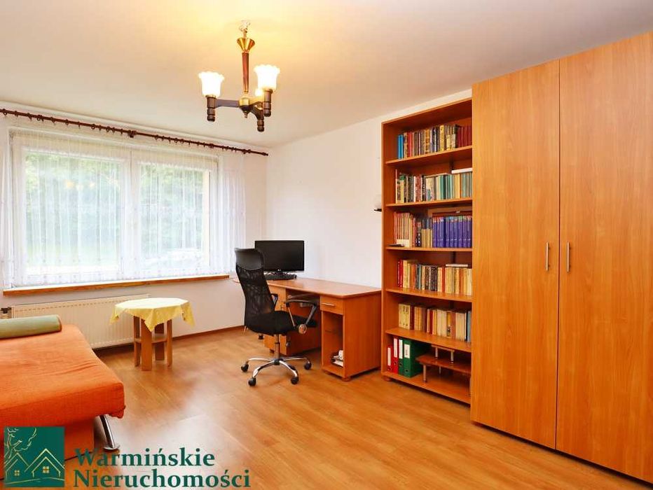 3-pokojowe mieszkanie z garażem i dużą piwnicą – parter