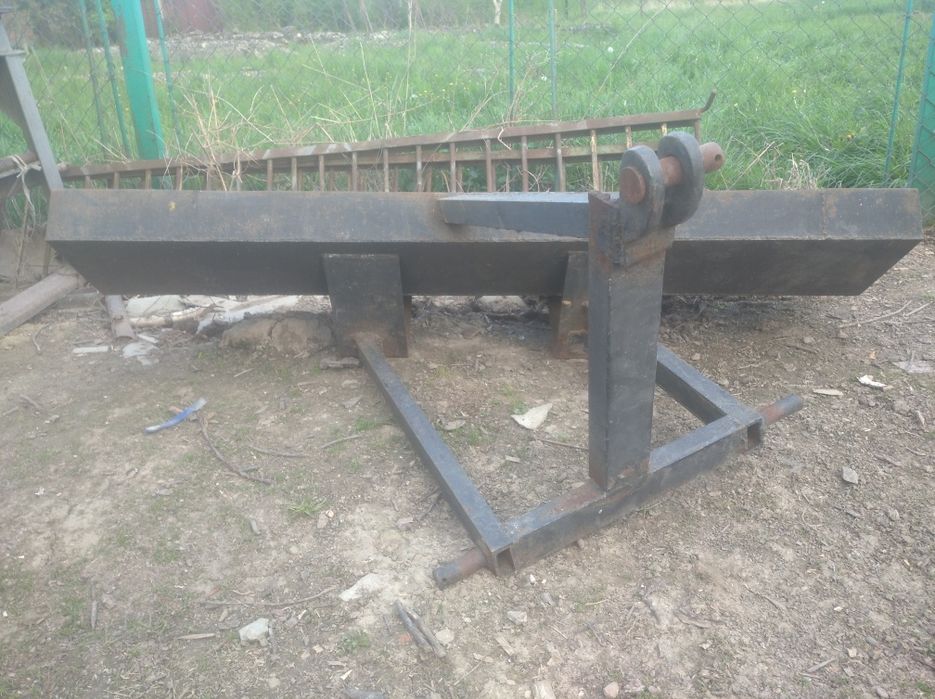 Лопата для снігу до трактора