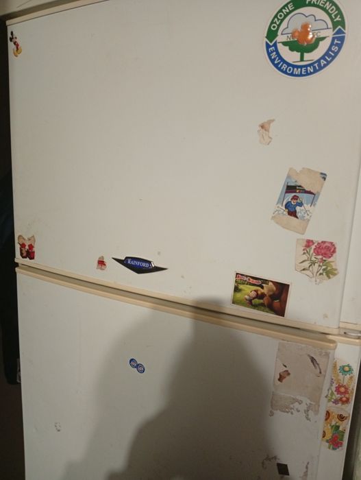 Продам холодильник