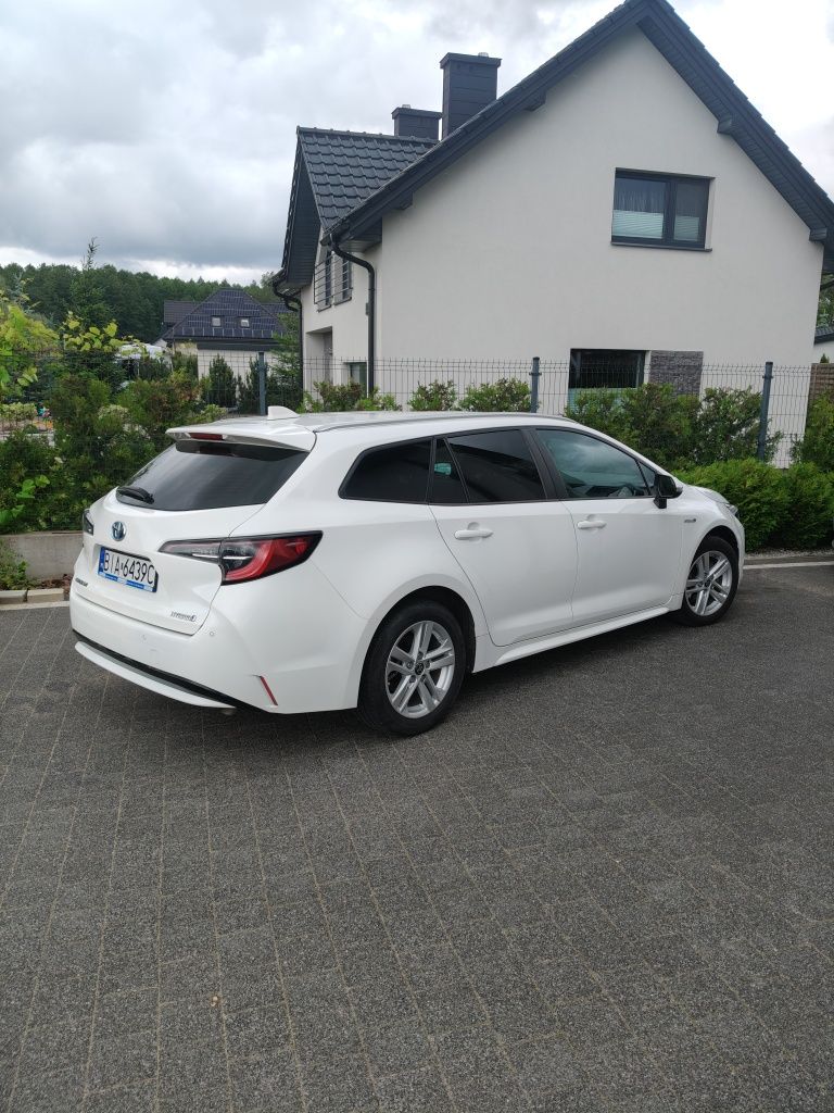 Toyota Corolla 1.8 98KM Hybryda Automat Navi Fulled Radar Camera