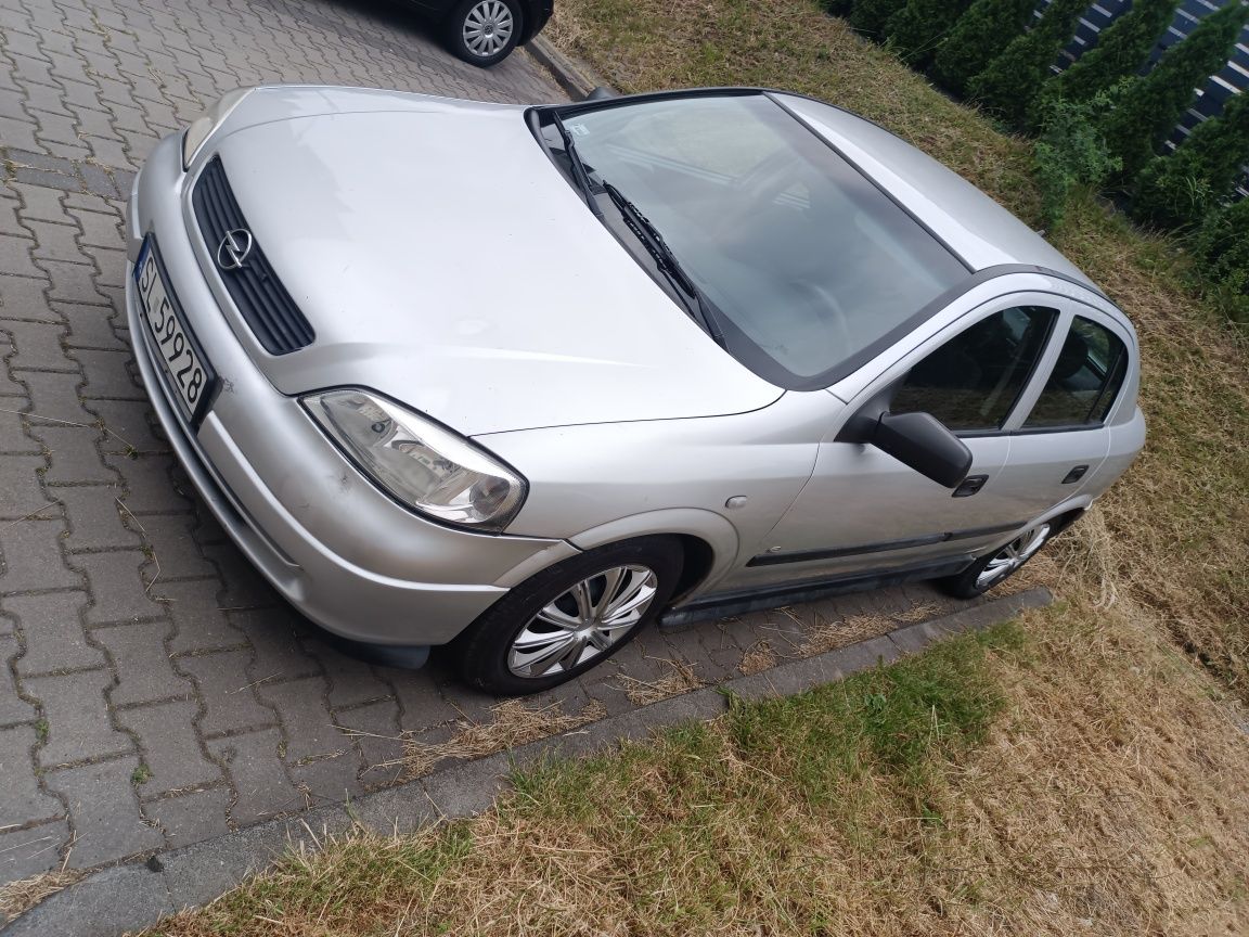 Sprzedam Opla Astrę II 07r z LPG Klima