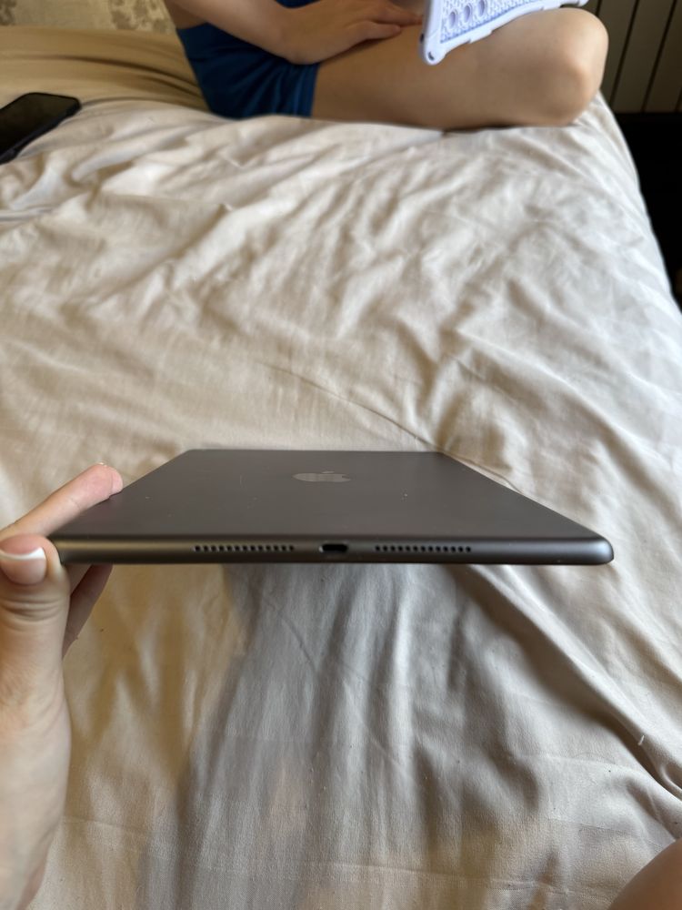 Ipad 10.2 128gb space gray