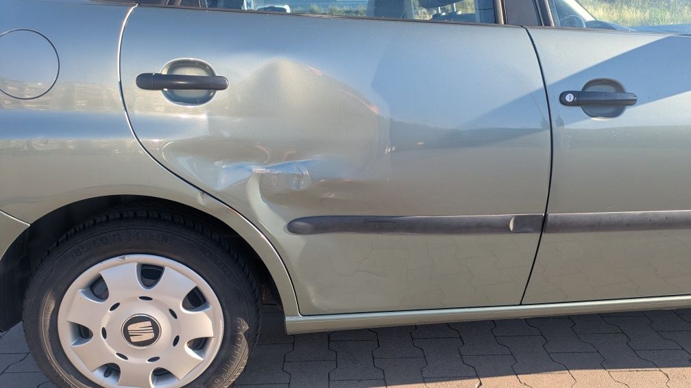 Seat Ibiza III 2004 Polska salon 1.4 benzyna