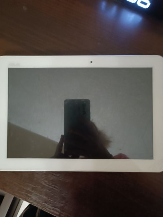 Планшет Asus K00F на запчасти