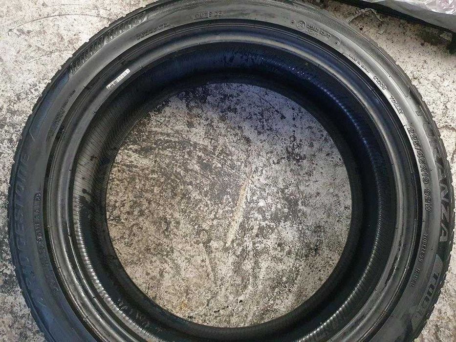 225/45R19 Bridgestone Turanza T001 para opon lato 5,6mm nr9397