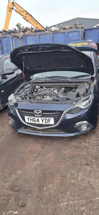 Przód kompletmy mazda 3 2015r