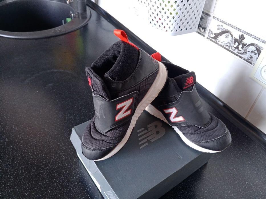 Кросівки new balance р .31