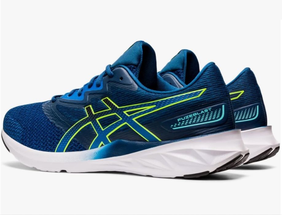 ASICS Fuzeblast US 10=28см чоловчі бігові кросівки