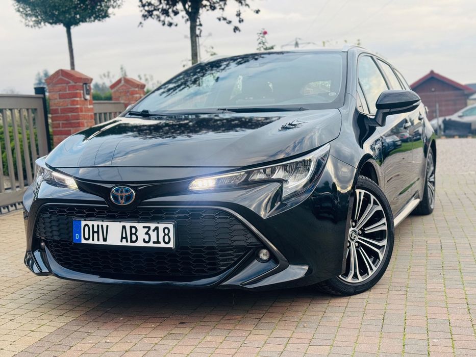 Toyota Corolla Nawigacja Kamera Cofania Tempomat Aktywny LED