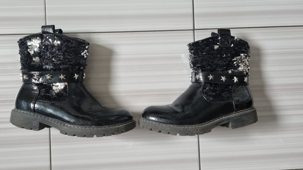 Buty Jesienne rozmiar 34 czarne