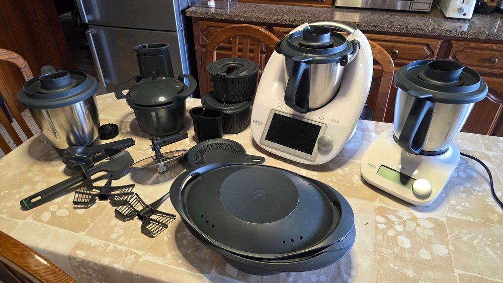 Bimby Tm6 + bimby friend +mandolina + acessórios