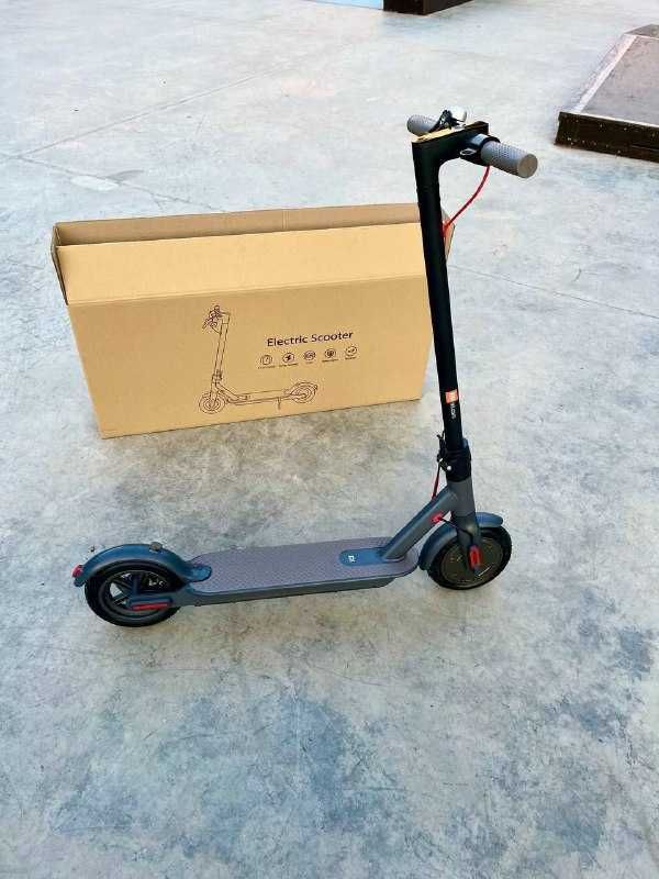 Электросамокат Електросамокат Xiaomi mi m365 electric scooter 500W