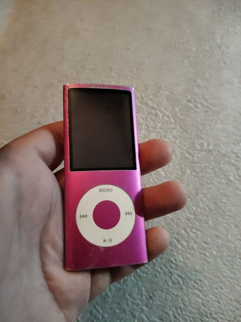 Sprzedam iPoda nano 4