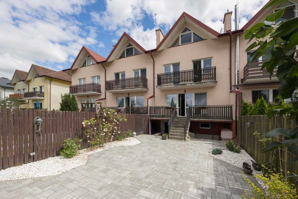 Komfortowy dom z ogrodem w Otwocku