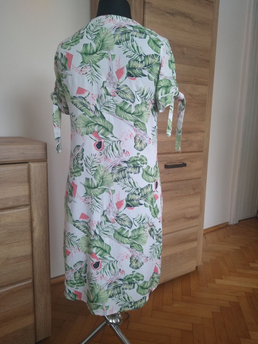 Letnia sukienka w liście monstery i arbuzy esmara 36