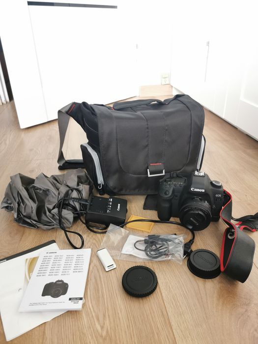 Canon eos 5d mark II, obiektyw canon 50mm i torba, przebieg 1165 zdjęć