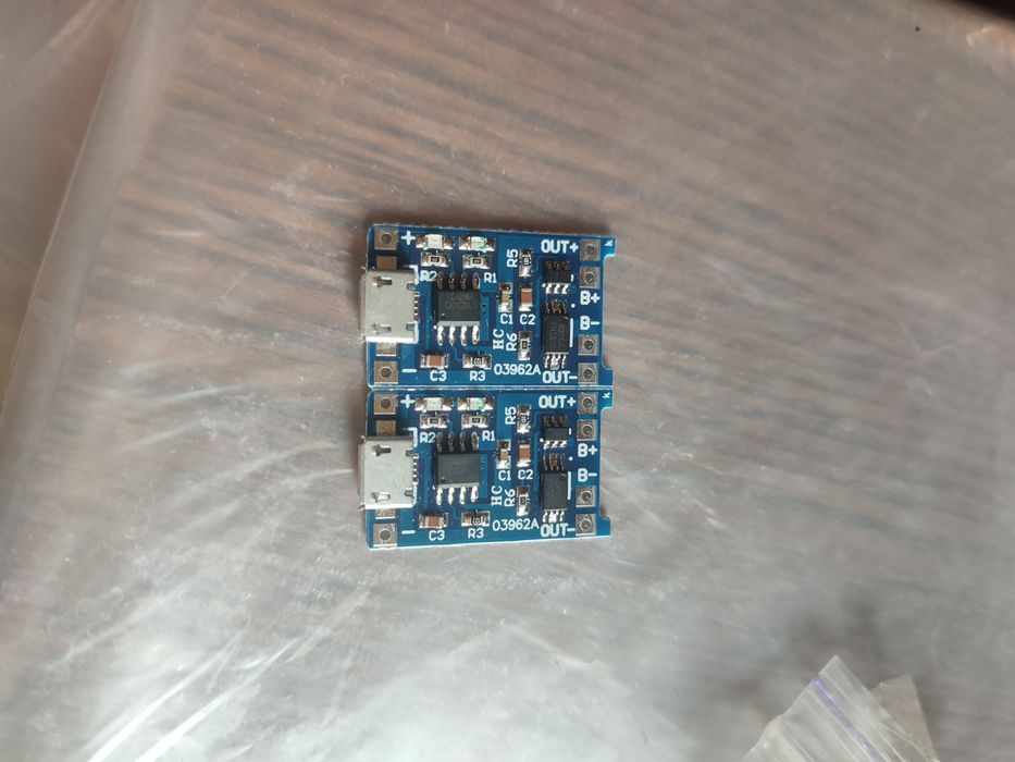 плата зарядки аккумулятора  18650 и другие размеры, с защитой type-c