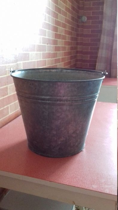 продам ведро оцинкованное 300 грн.