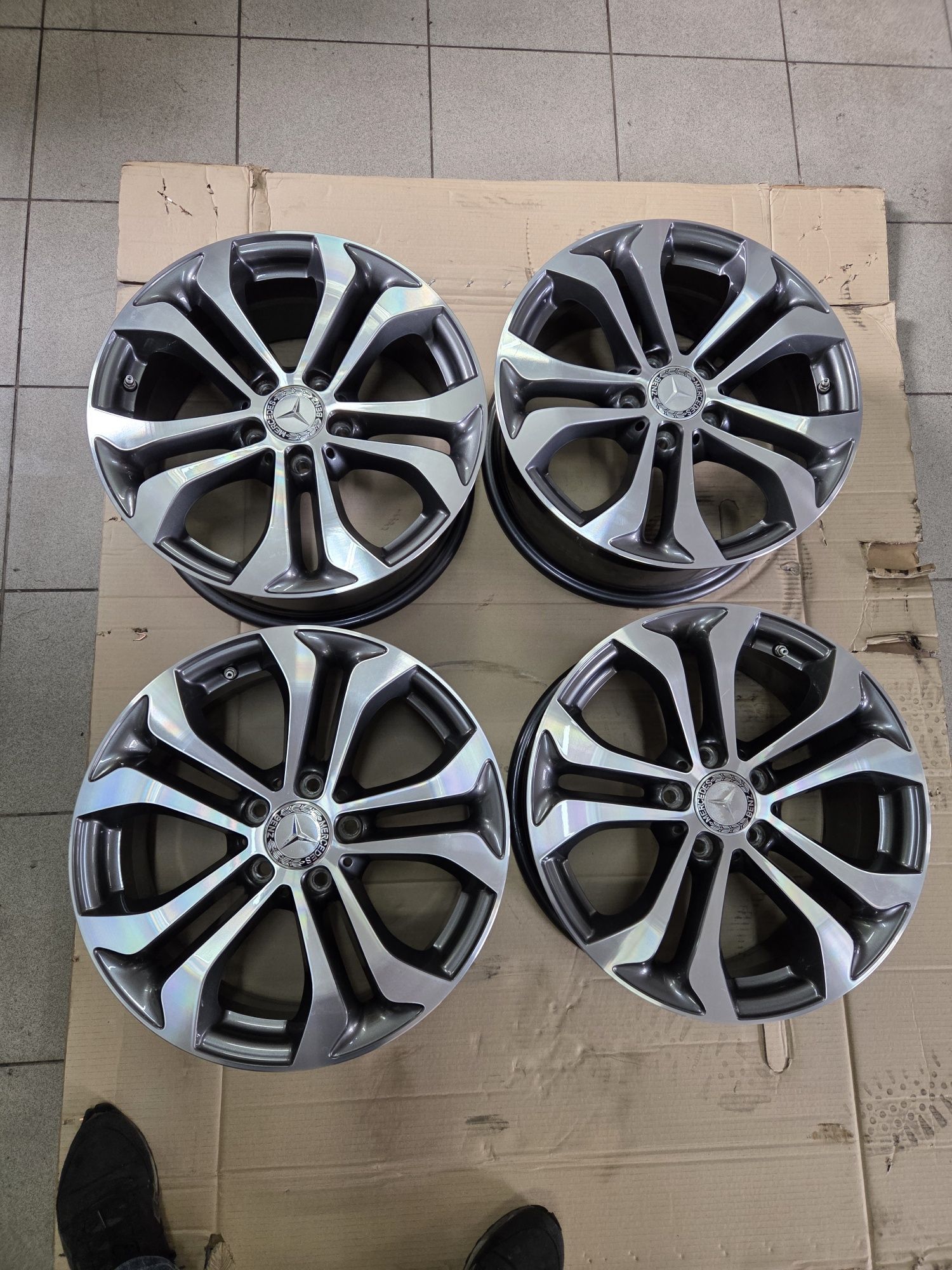 felgi aluminiowe 17" 5x112 7,5x17 ET 35 Mercedes BMW VW
