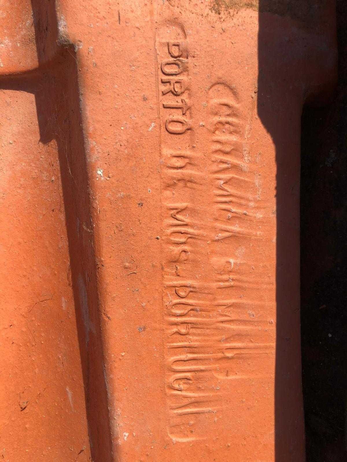 Telha de barro usadas