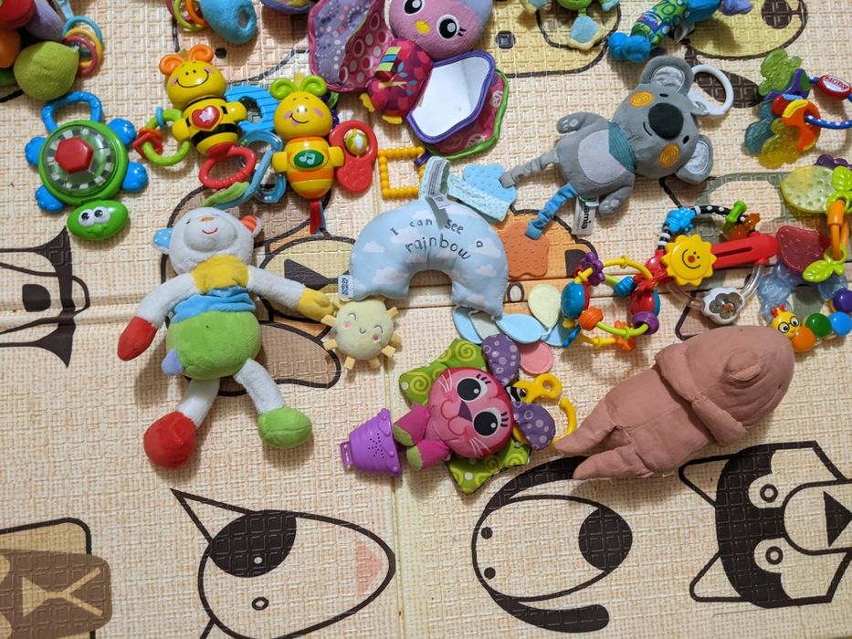 Іграшки для немовлят