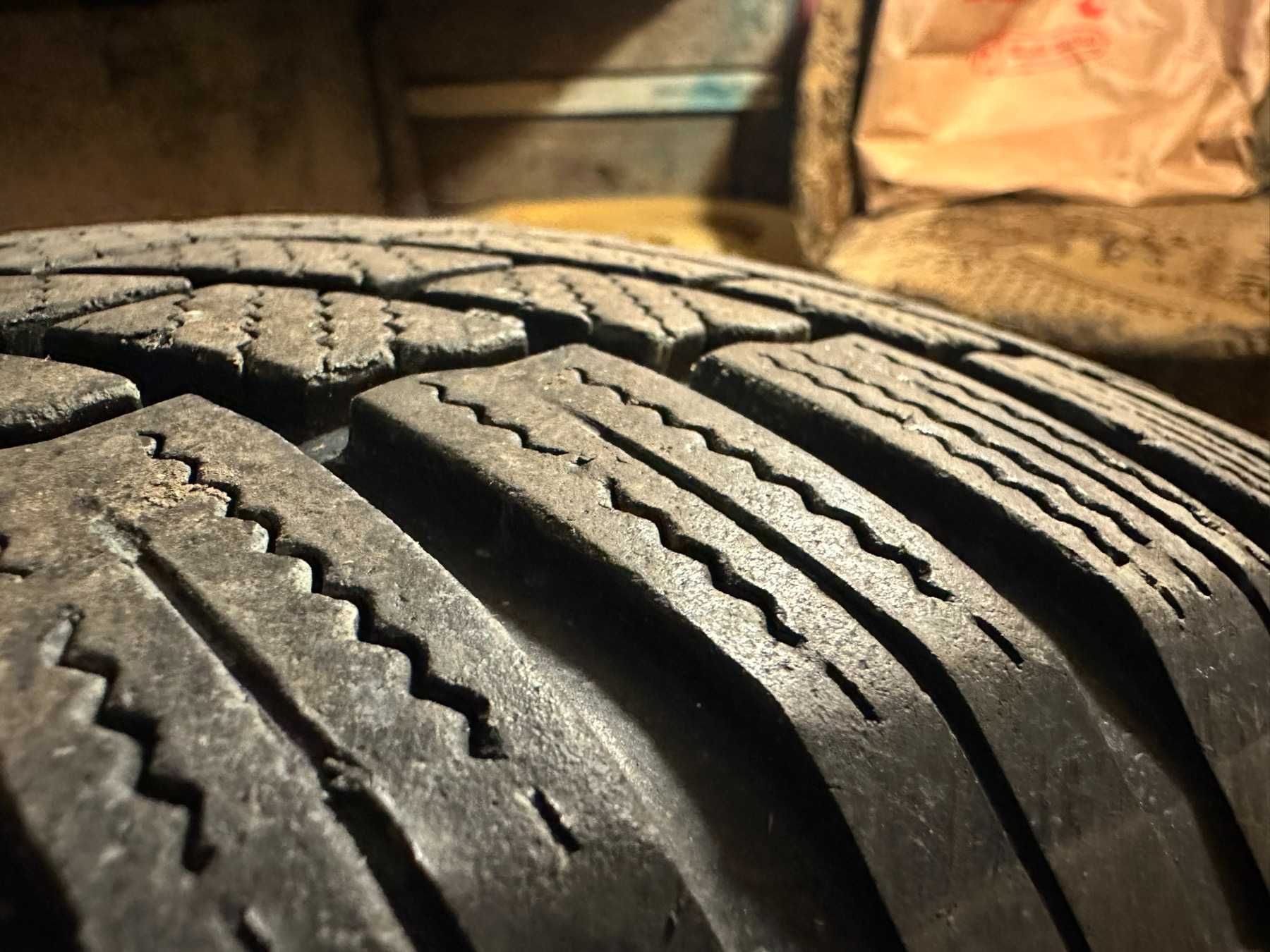 Felgi Anzio + opony zimowe Bridgestone