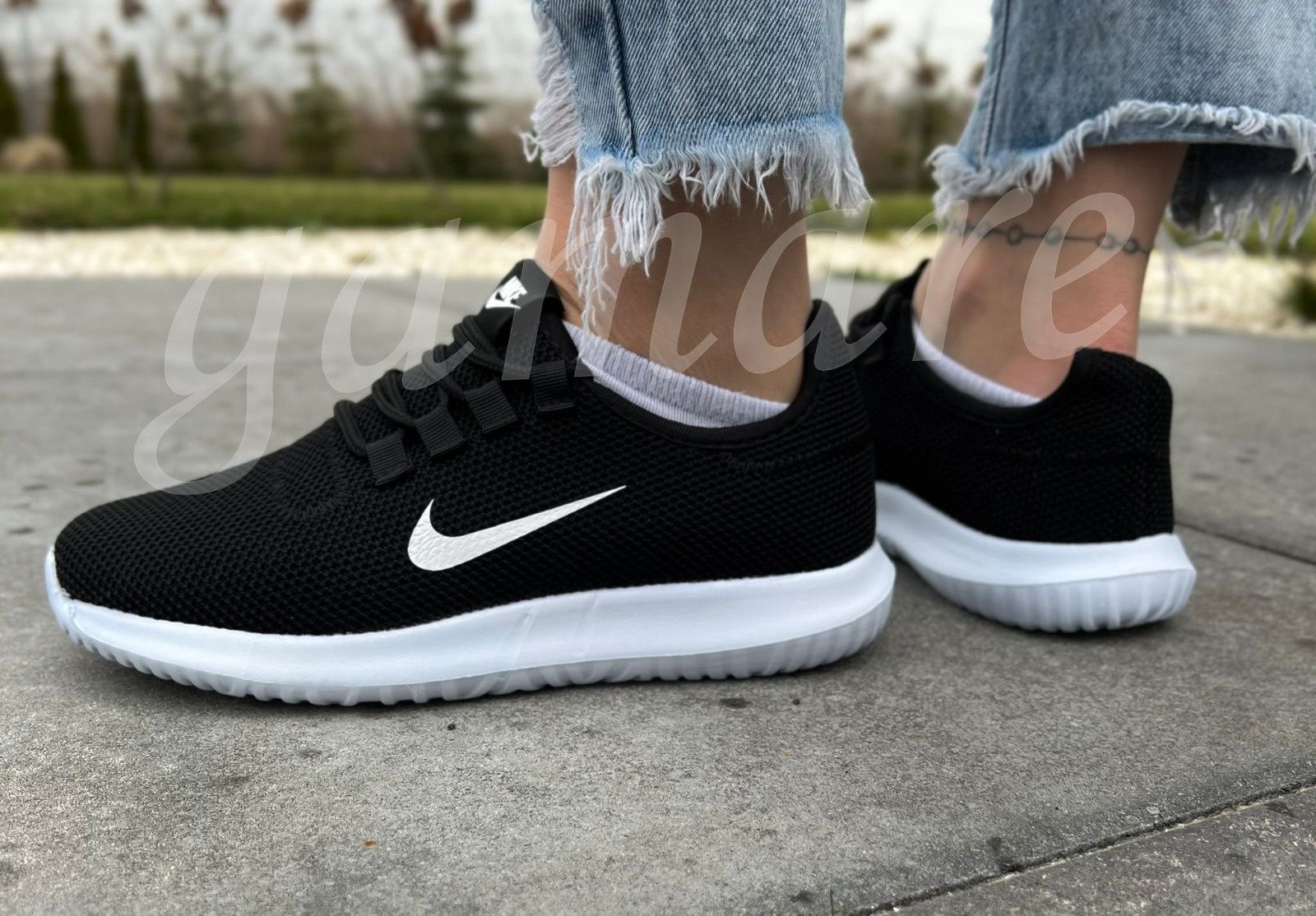 Czarne nowe buty Nike damskie sportowe Nike