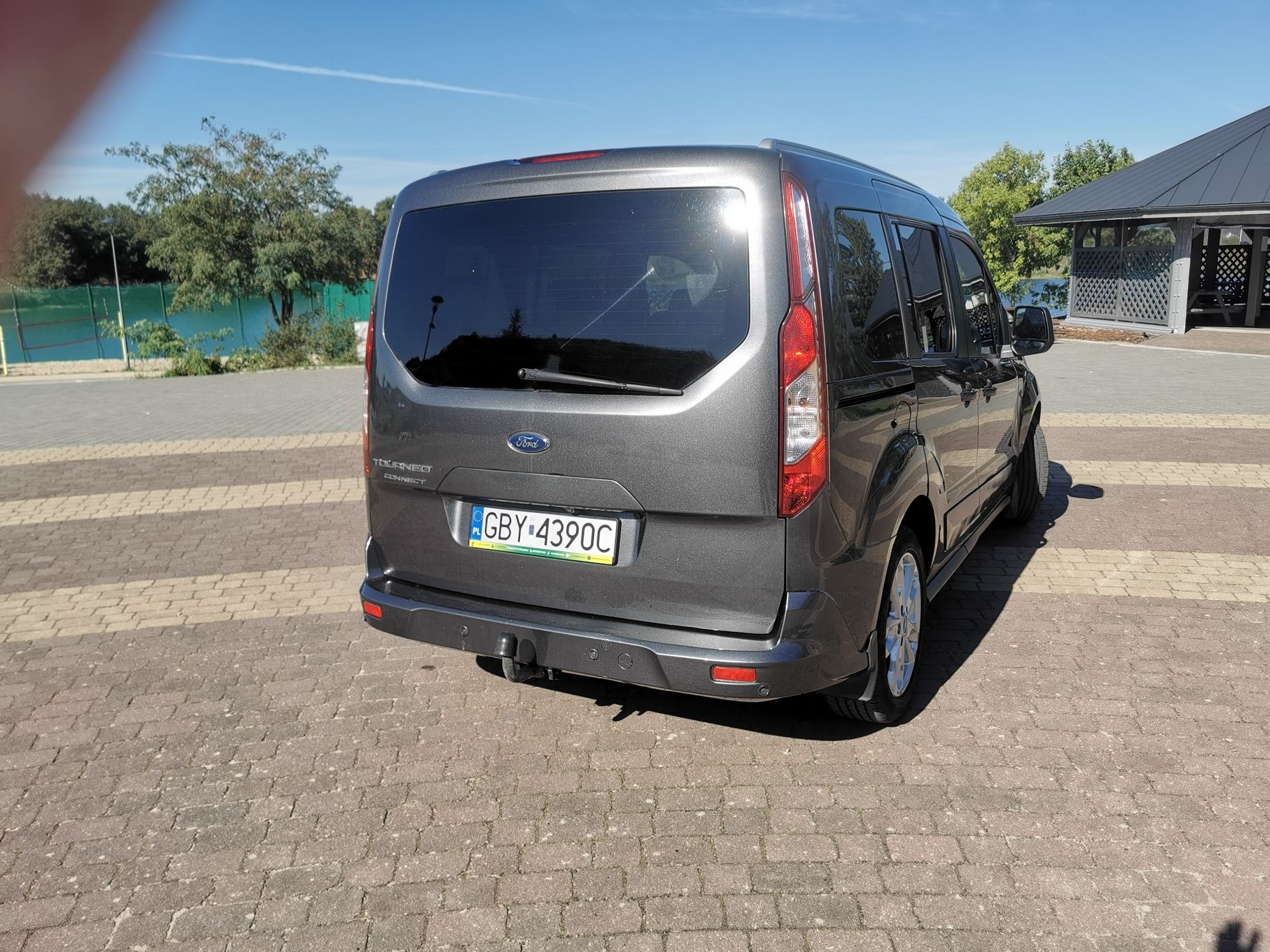 Ford Turneo Connect 1.5 TDCI TITANIUM