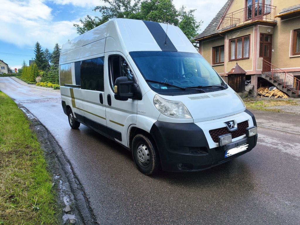 Peugeot Boxer 2.2 HDi 7 osób Klima L3H4