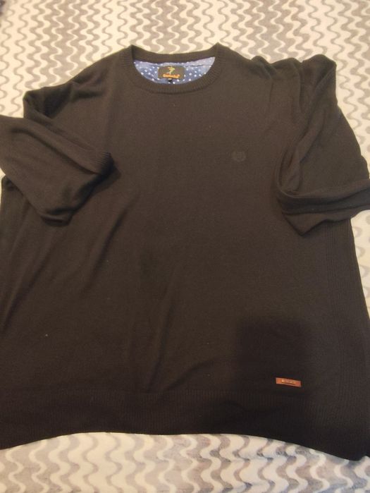 Sprzedam sweterek 4 XL