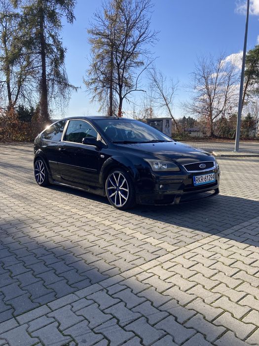 Ford Focus MK2 2006r 1.6 Hatchback