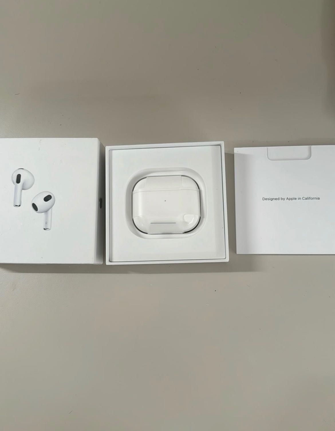 AirPods 3 Apple słuchawki